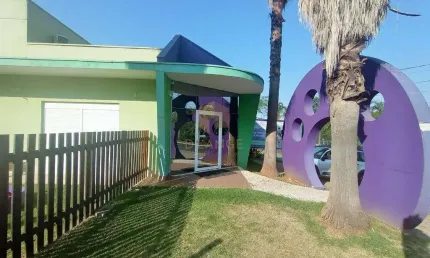 Salão à venda em Campinas, Swiss Park, com 107.41 m², Baden