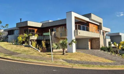 Casa à venda no Alphaville Dom Pedro em Campinas - SP