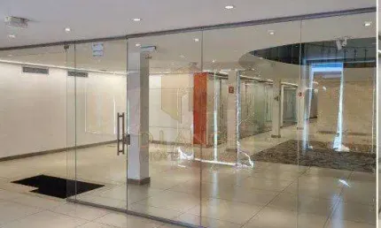 Sala comercial com 9 salas para alugar na Avenida Francisco Glicério, 838, Centro, Campinas