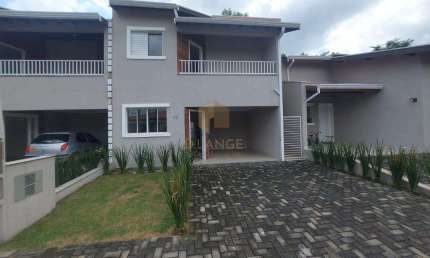 Casa sobrado em condomínio à venda no bairro Sumarezinho em Hortolândia/SP