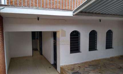 Casa para locação no bairro Jardim Pacaembu em Campinas