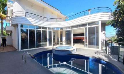 Casa à venda e para locação no bairro Swiss Park em Campinas
