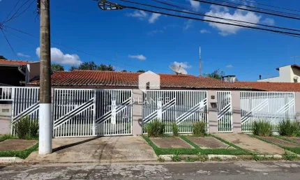Casa à venda no bairro Parque das Universidades em Campinas