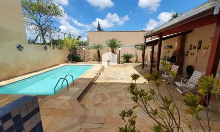 Casa com 3 quartos à venda na Rua Cândido Portinari, 1, Vila Nogueira, Campinas
