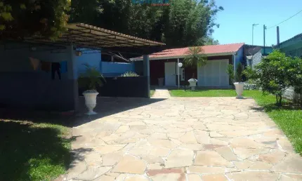 Casa com 1 quarto à venda na Rua Alegrete, 992, Parque Claret, Esteio