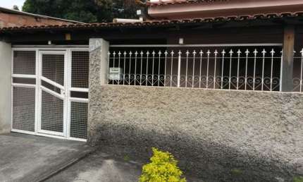 Casa com 3 quartos à venda no Santa Cruz, Betim , 300 m2 por R$ 550.000