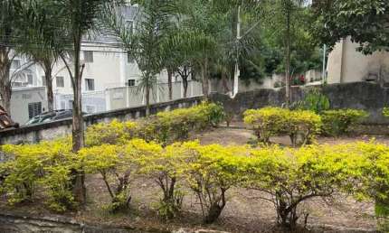 Terreno comercial à venda no Angola, Betim 