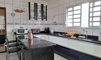 Casa com 3 quartos à venda no Guanabara, Betim 