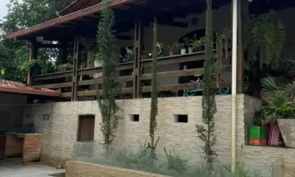 Casa Espetacular à Venda: 03 Quartos e 03 Suítes No Jardim Casa Branca