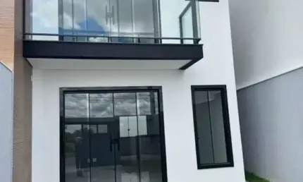 Casa geminada individual com excelente acabamento localizado localizada em Monte Verde, Betim. Oportunidade de financiamento.