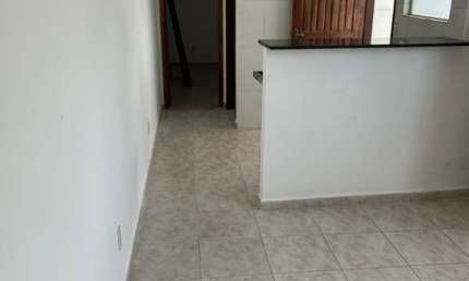 Casa à Venda em Praia Grande - SP  Oportunidade imperdível em Praia Grande, SP!