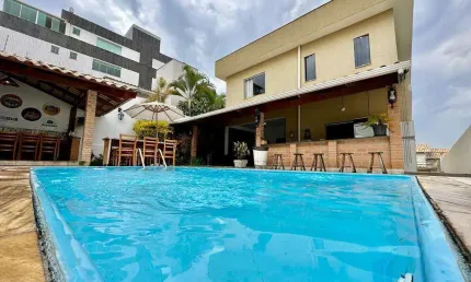 Casa com 4 quartos à venda no Cabral, Contagem 