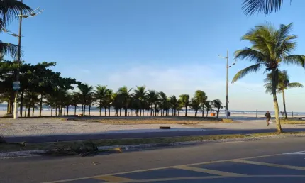 Apartamento de 1 Dormitório Mobiliado em frente a Praia Grande SP