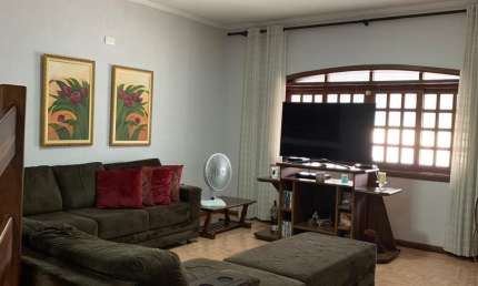 Casa com 4 quartos para alugar no Parque Jambeiro, Campinas 