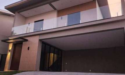 Casa com 3 dormitórios à venda, 220 m² por R$ 1.750.000,00 - Condomínio Terras de São Francisco - Vinhedo/SP