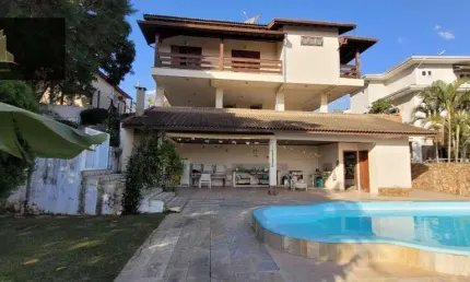 Casa com 4 dormitórios à venda, 512 m² por R$ 2.400.000,00 - Condomínio Vista Alegre - Sede - Vinhedo/SP