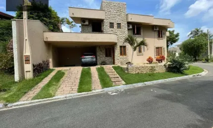 Casa com 3 dormitórios à venda, 215 m² por R$ 1.495.000,00 - Condomínio Jardim das Palmeiras - Vinhedo/SP