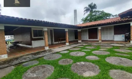 Casa com 3 dormitórios à venda, 300 m² por R$ 11.000.000,00 - Marambaia - Vinhedo/SP