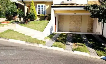 Casa com 3 dormitórios para alugar, 175 m² por R$ 7.773/mês - Condomínio Terras de São Francisco - Vinhedo/SP