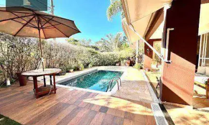 Casa com 4 dormitórios à venda, 246 m² por R$ 1.990.000 - Condomínio Recanto dos Paturis - Vinhedo/SP