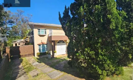 Casa com 5 dormitórios à venda, 400 m² por R$ 1.980.000 - Condomínio Jardim Europa - Vinhedo/SP