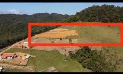 Terreno amplo com 4.500 ms no Bairro Pouso Alto em Nat.da Serra