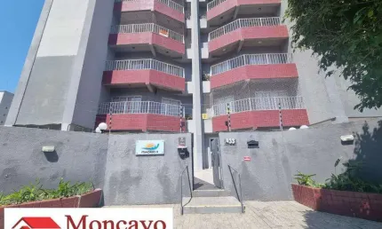 Apartamento perto do mar, amplo com elevador -Cond. Madri II