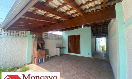 Linda casa no Bairro Jd. Tarumãs- Aceita financiamento bancário