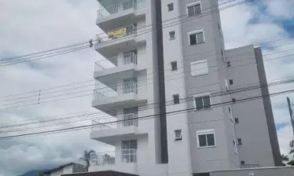 Apartamento novo à venda em Caraguatatuba, Porto Novo.