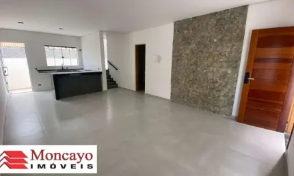 Sobrado em condomínio à venda em Caraguatatuba, Pontal.