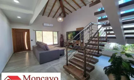 Sobrado de Alto padrão, acabamento fino e designer moderno
