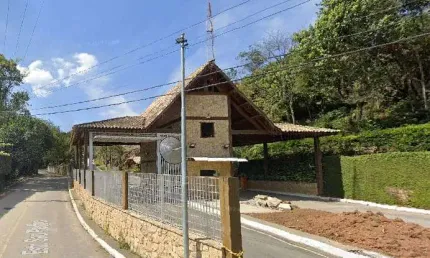 Casa em condomínio de 650m² no bairro serra da cantareira em mairiporã/sp