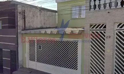 Sobrado de 125m² no bairro Parque Panamericano em São Paulo/SP