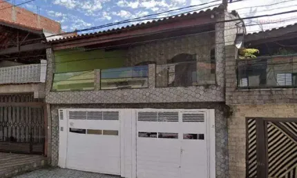 Sobrado de 236m² no bairro Alves Dias em São Bernardo do Campo/SP