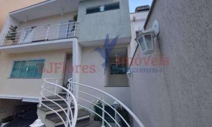 Sobrado de 181m² no bairro Santa Terezinha em São Bernardo do Campo/SP