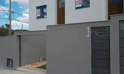Casa com 3 quartos à venda na Rua Oito, Novo Centro, Santa Luzia por R$ 450.000