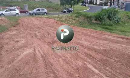 Terreno no condomínio mont alcino para venda em valinhos.