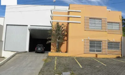 Barracão industrial para locação no macuco em valinhos.