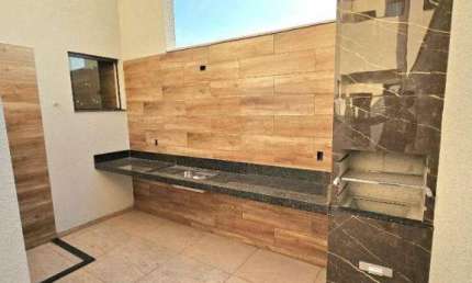 Casa baixa com 2 quartos à venda, 90 m² por R$ 485.000 - Xangri-Lá - Contagem/MG