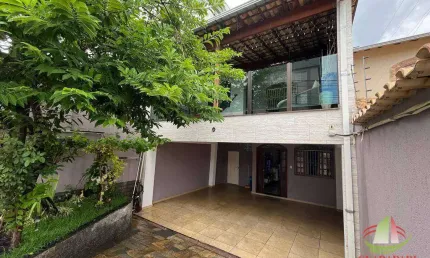 Casa com 5 dormitórios à venda, 225 m² por R$ 1.050.000,00 - Santa Amélia - Belo Horizonte/MG