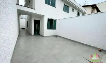 Casa com 3 quartos à venda, 140 m² por R$ 810.000 - Planalto - Belo Horizonte/MG
