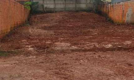Terreno à venda, 200 m² por R$ 80.000,00 - Lúcio Cardoso - Curvelo/MG