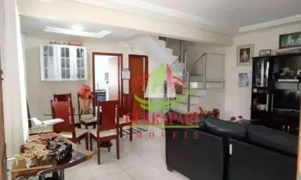 Casa de Esquina 3 quartos e 3 vagas à venda por R$ 695.000 - Copacabana - Belo Horizonte/MG