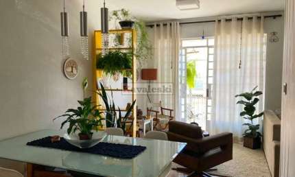 Casa Sobrado para venda, localizado no bairro da Saúde
