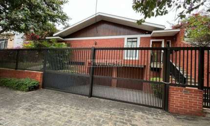 Casa com 4 quartos para alugar na Rua Carlos Maria Della Paolera, --, Bosque da Saúde, São Paulo