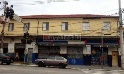 *  EXCELENTE PRÉDIO COMERCIAL COM 700 METROS DE ÁREA CONSTRUÍDA .