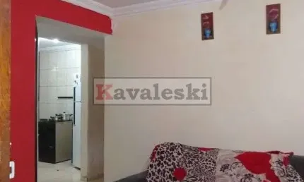 Prédio comercial e residencial para renda. com galpão de 5 x 25 e 3 casas