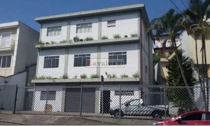 Prédio Comercial com 3 Salas e 8 banheiros à Venda, 650m²