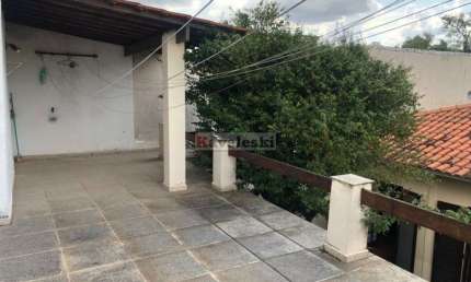 Casa c/3 dormitórios ,c/ Edícula-Local tranquilo -Bairro Jardim da Saúde ,Praça em frente