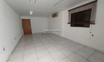 Barracão / Galpão / Depósito para alugar na Rua Sussurana, --, Vila Nair, São Paulo